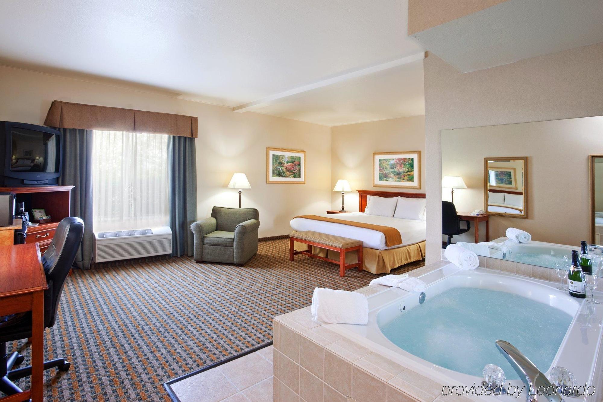 Holiday Inn Express Hotel & Suites Columbus Southeast Groveport, An Ihg Hotel Δωμάτιο φωτογραφία